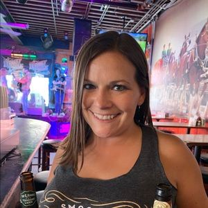 Meet your Posher, Nicole